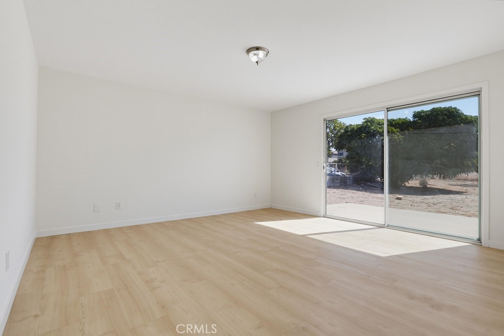 9187 Cypress, Fontana