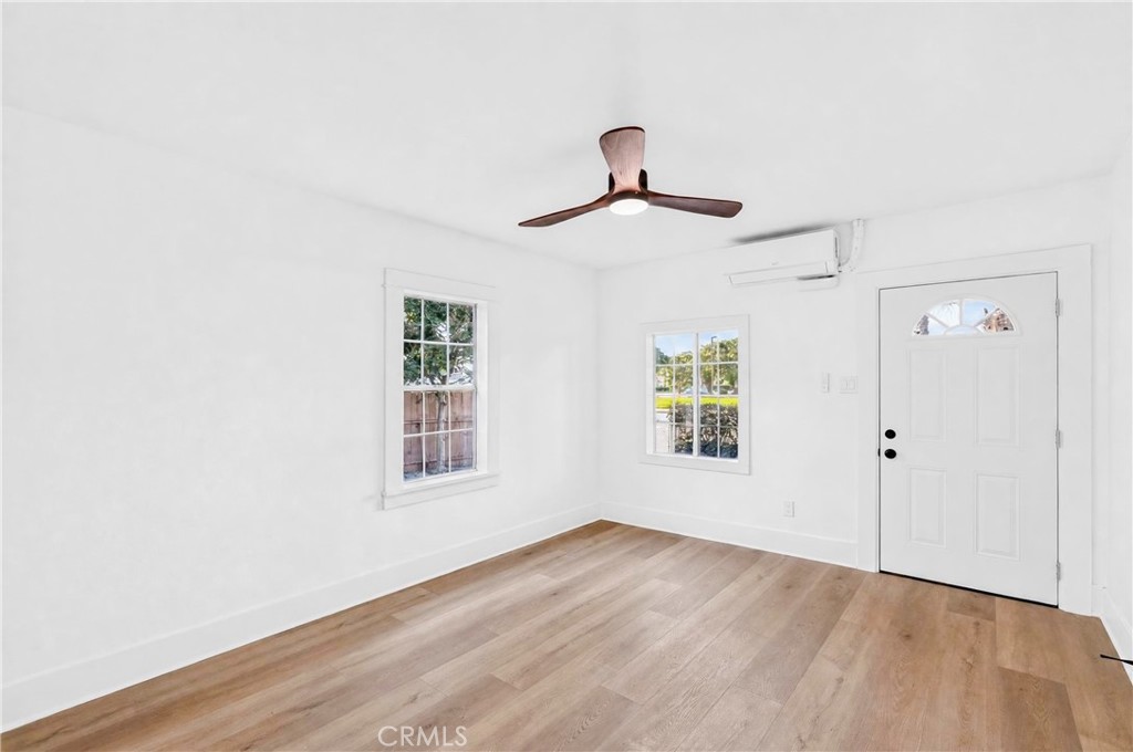 921 W Grand, Pomona