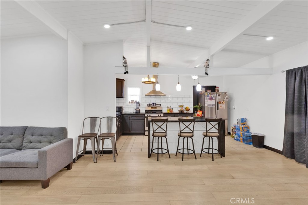 923 Hallwood Avenue, Pomona