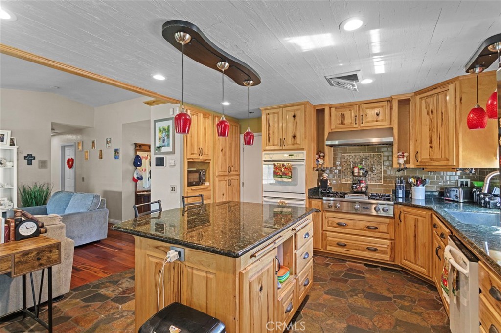 9257 Devon, Rancho Cucamonga