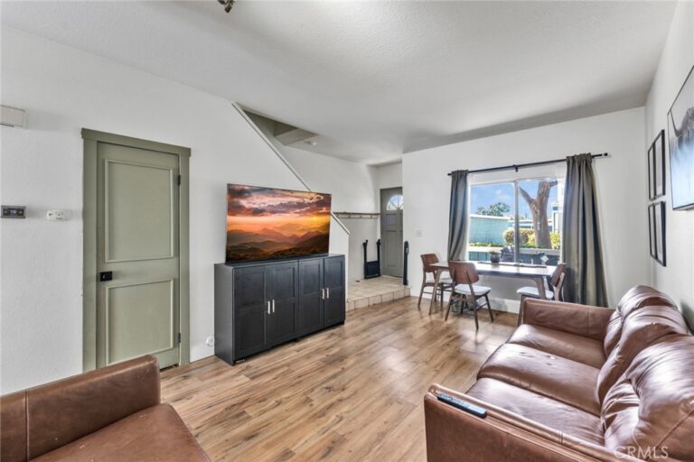926 W Philadelphia #K57, Ontario