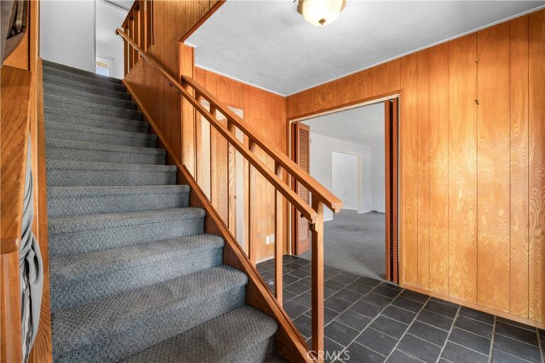 948 W Buffington, Upland