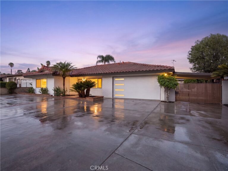 9643 Boxwood Ave, Fontana