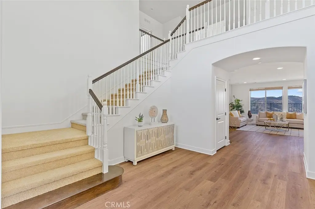 966 Feather Hollow Court, Chino Hills