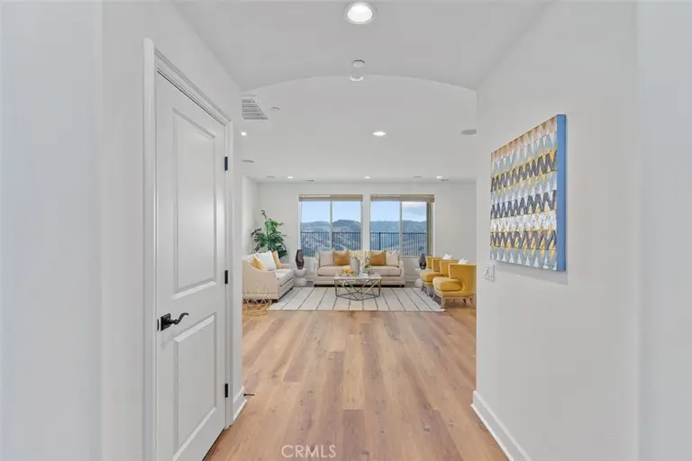 966 Feather Hollow Court, Chino Hills