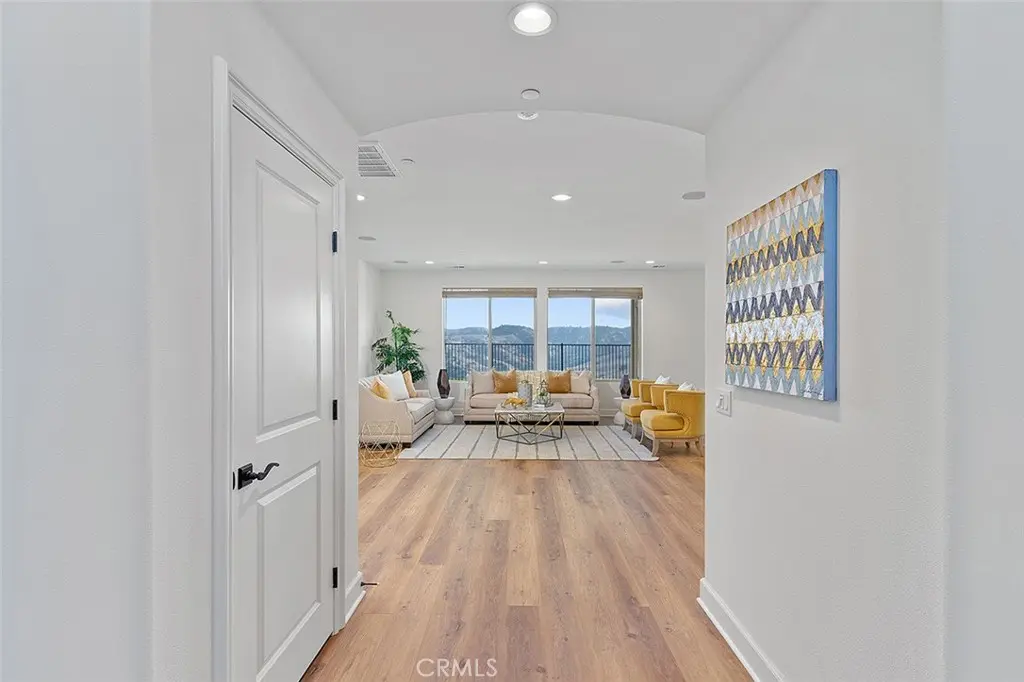 966 Feather Hollow Court, Chino Hills