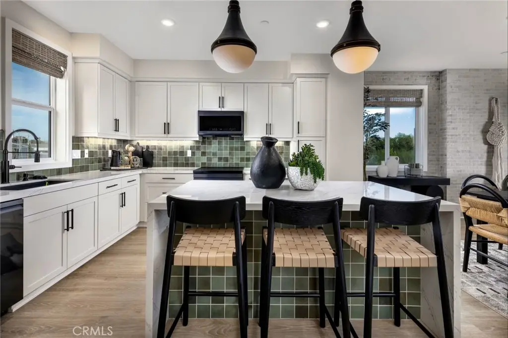 967 Angeline Rd, Covina