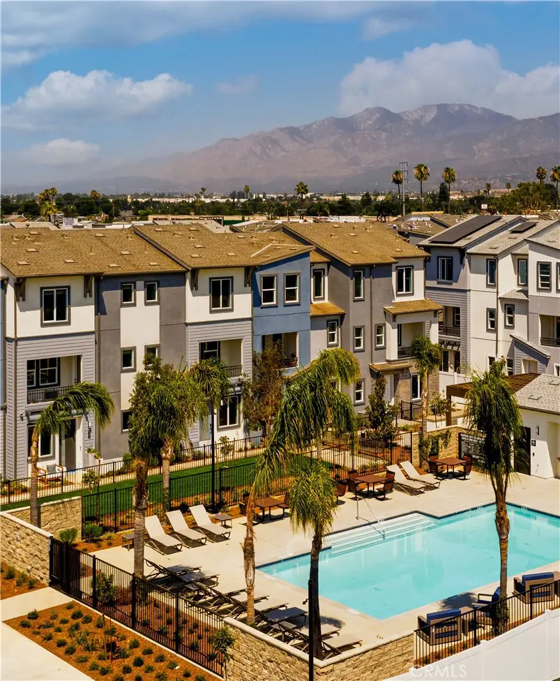 967 Angeline Rd, Covina