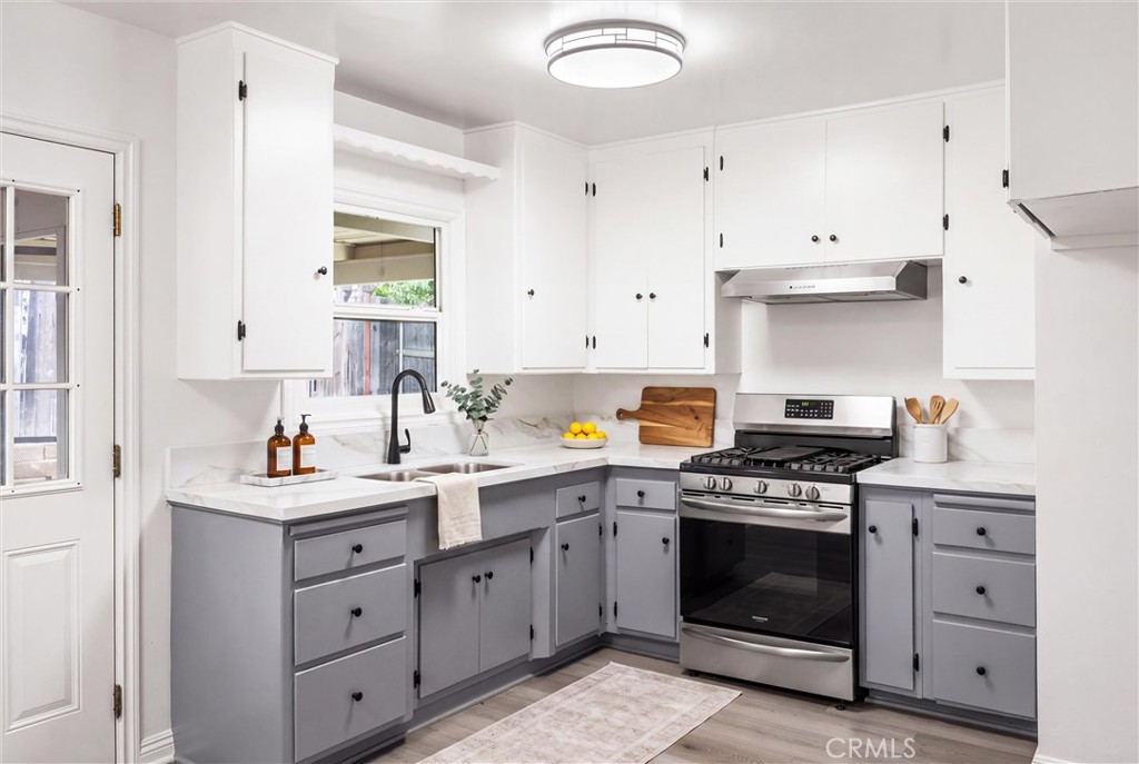 9801 Felipe Avenue, Montclair