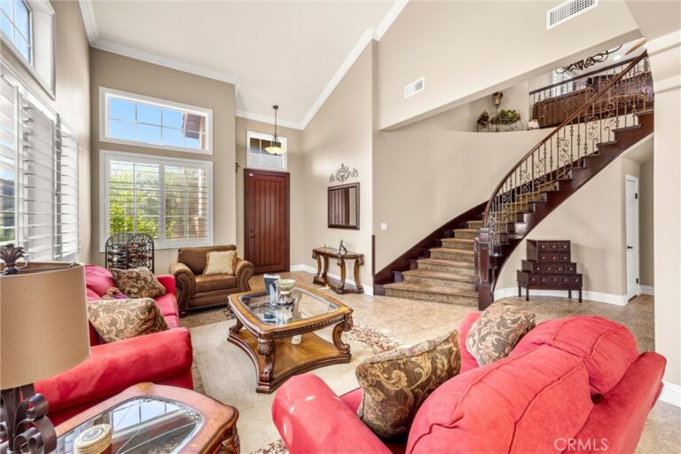 9856 Summerhill Road, Rancho Cucamonga