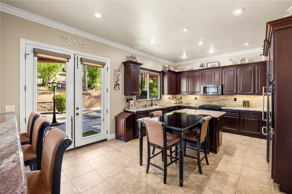 9856 Summerhill Road, Rancho Cucamonga
