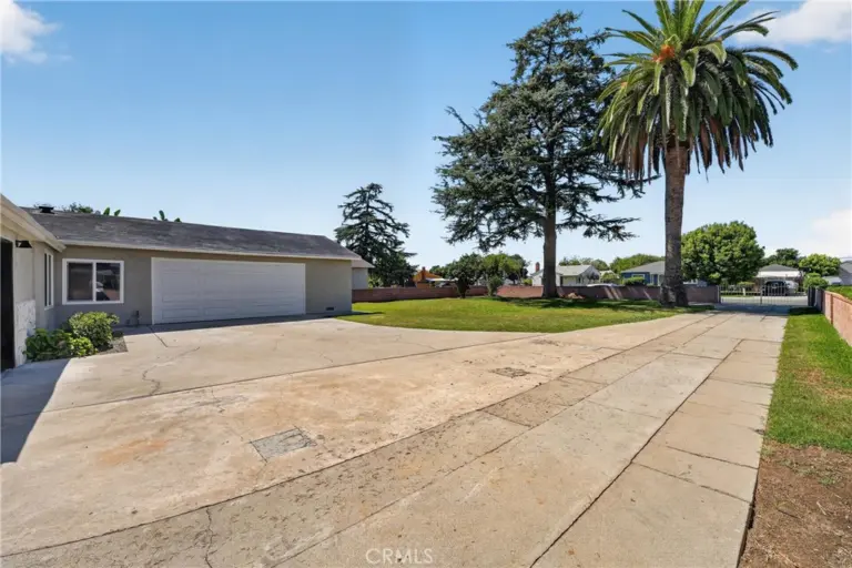 1028 S Sunkist, West Covina