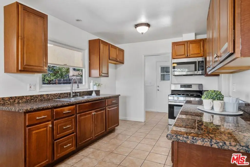 1049 Newhill Street, Glendora