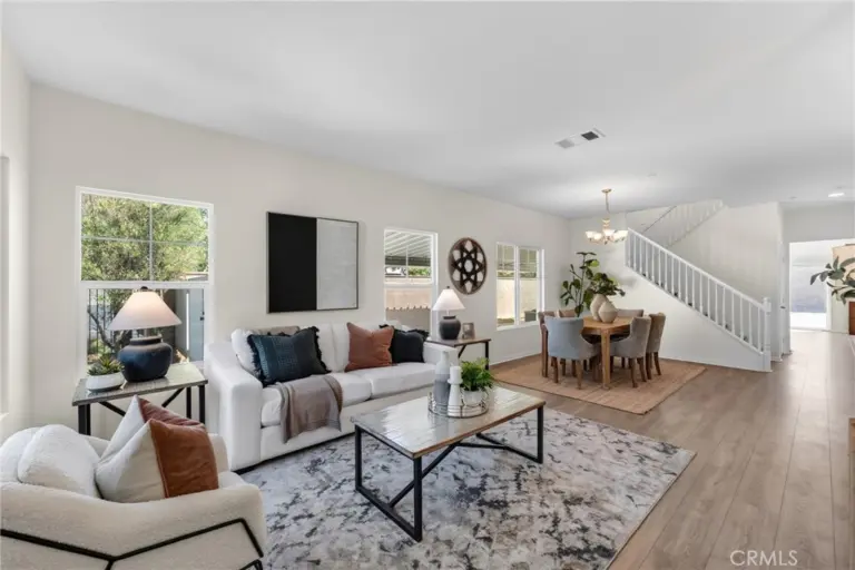 10957 Coalinga, Montclair