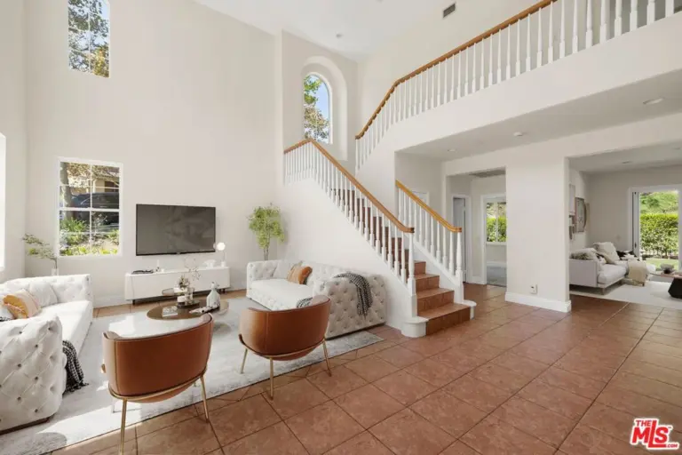 11 Turning Leaf Way, Azusa