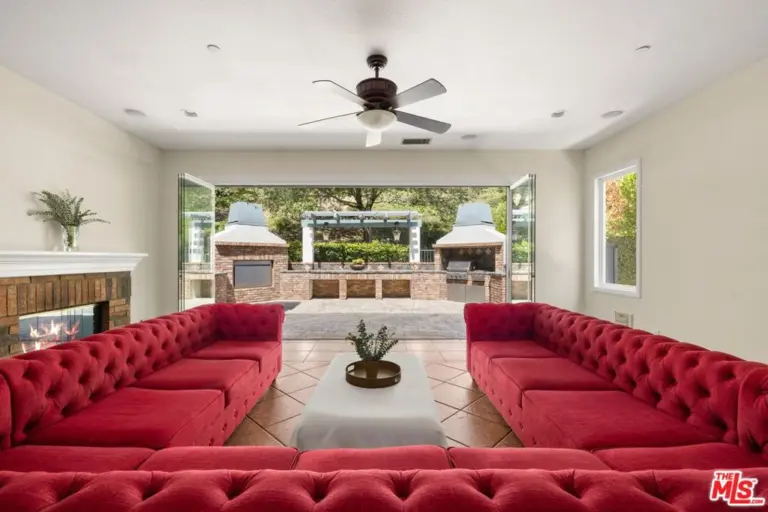 11 Turning Leaf Way, Azusa