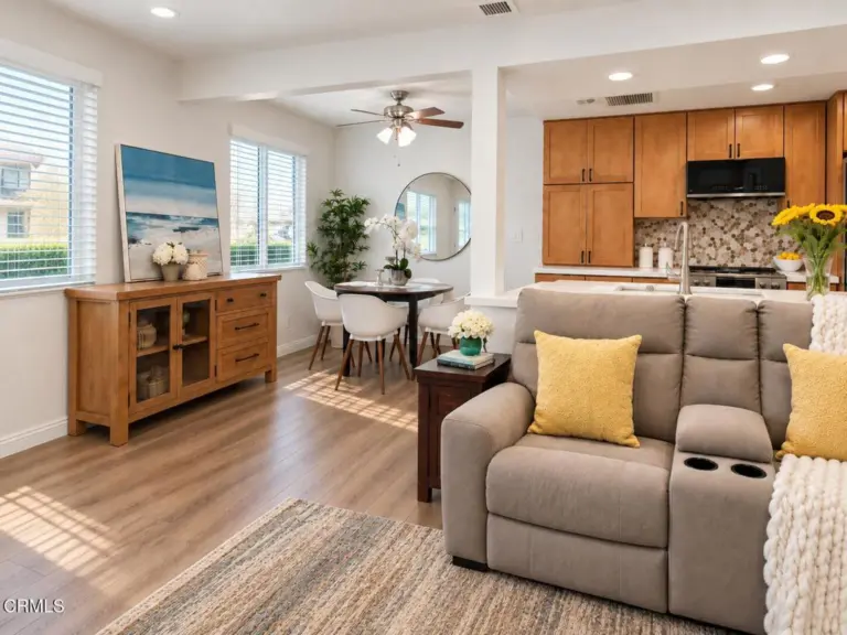 1102 W Calle Del Sol #3, Azusa