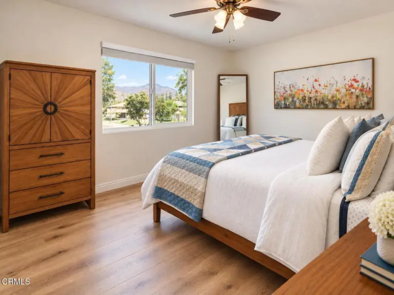 1102 W Calle Del Sol #3, Azusa