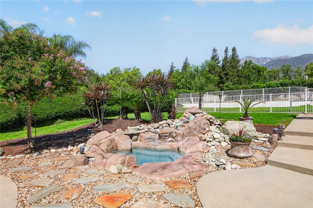 11028 Wilson, Rancho Cucamonga