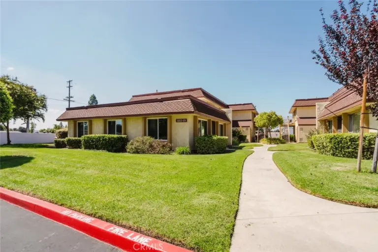 1113 N Barston Avenue, Covina