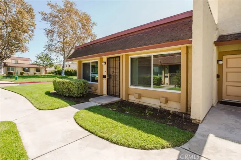 1113 N Barston Avenue, Covina