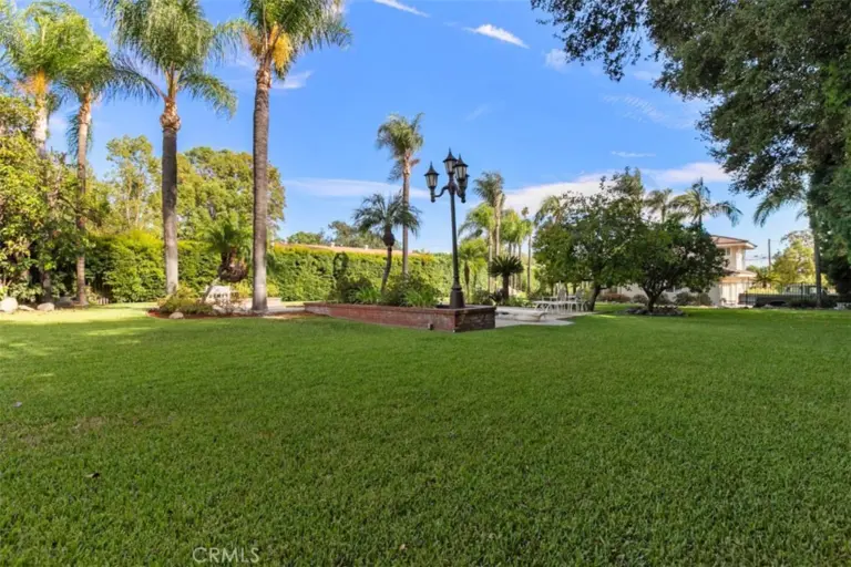 1145 E Sierra Madre Avenue, Glendora