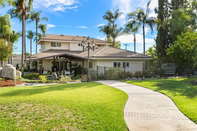 1145 E Sierra Madre Avenue, Glendora