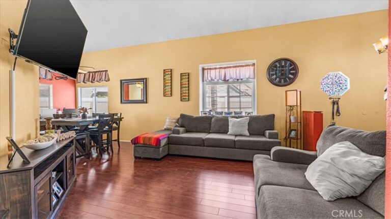 11479 Hideaway Lane, Fontana