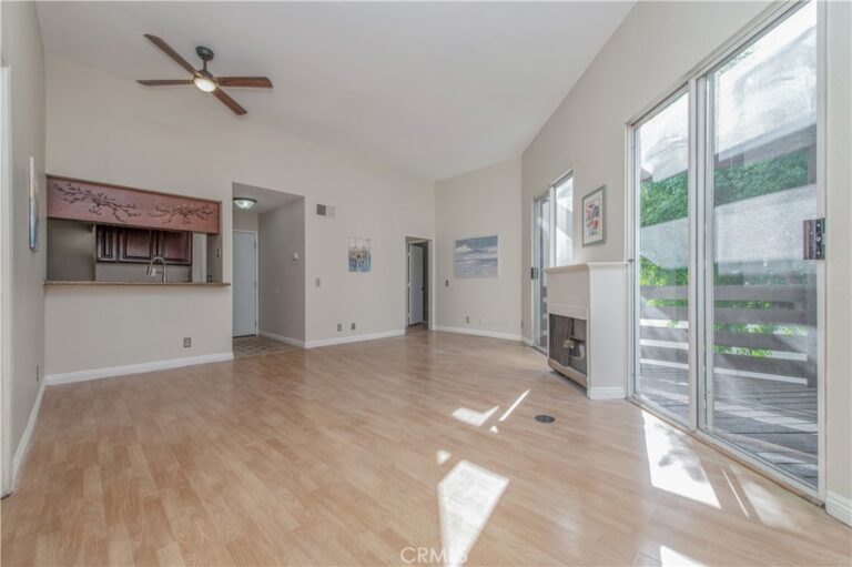 1150 W Phillips Street #244, Ontario