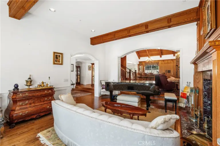 1170 N Englewild Drive, Glendora