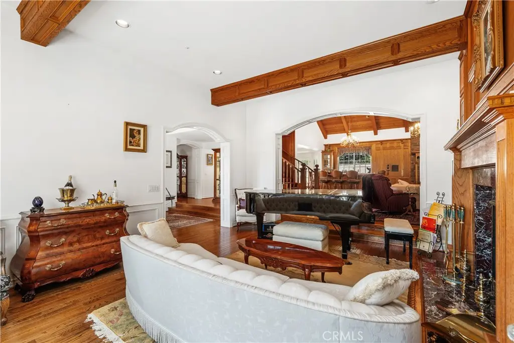 1170 N Englewild Drive, Glendora