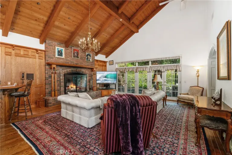 1170 N Englewild Drive, Glendora