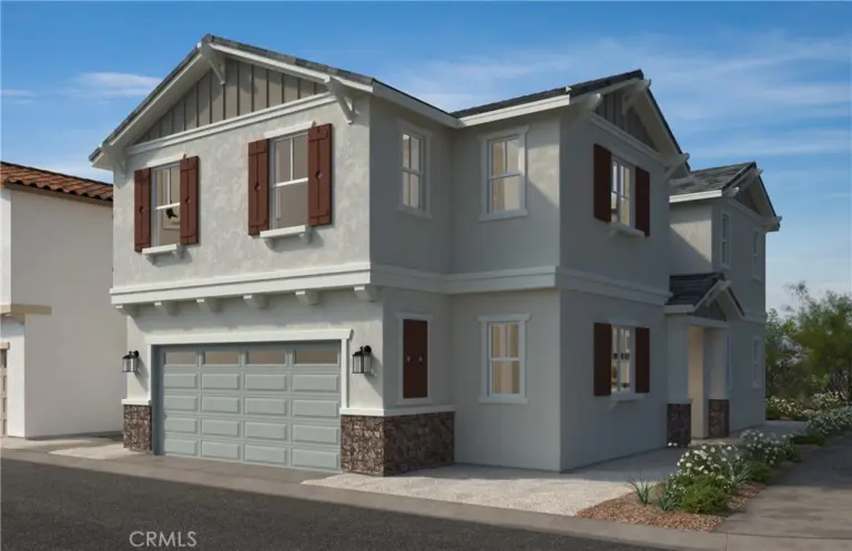 11751 Eisenhower Way, Fontana