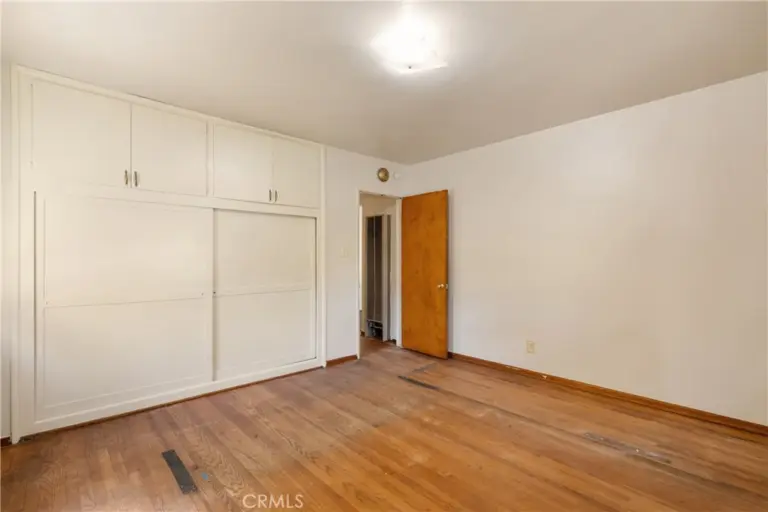 1195 N Campus Avenue, Upland