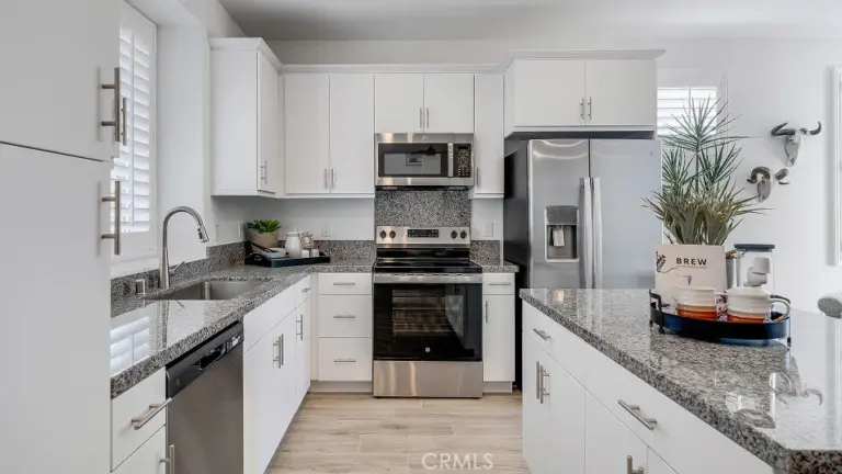 1202 Yeager Avenue, Rialto