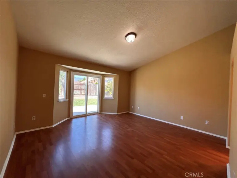 1210 W Cimarron, Rialto