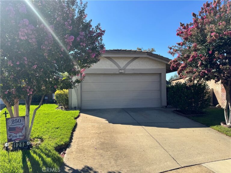 1218 Tamarisk, Upland