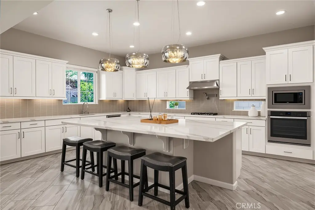 12260 Alamo, Rancho Cucamonga