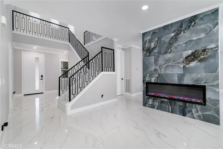 12460 Black Horse, Eastvale