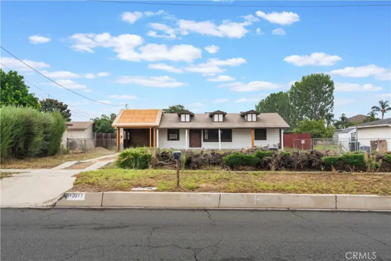 12977 Magnolia Avenue, Chino