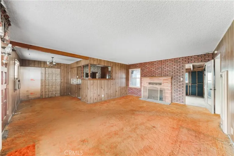 12977 Magnolia Avenue, Chino