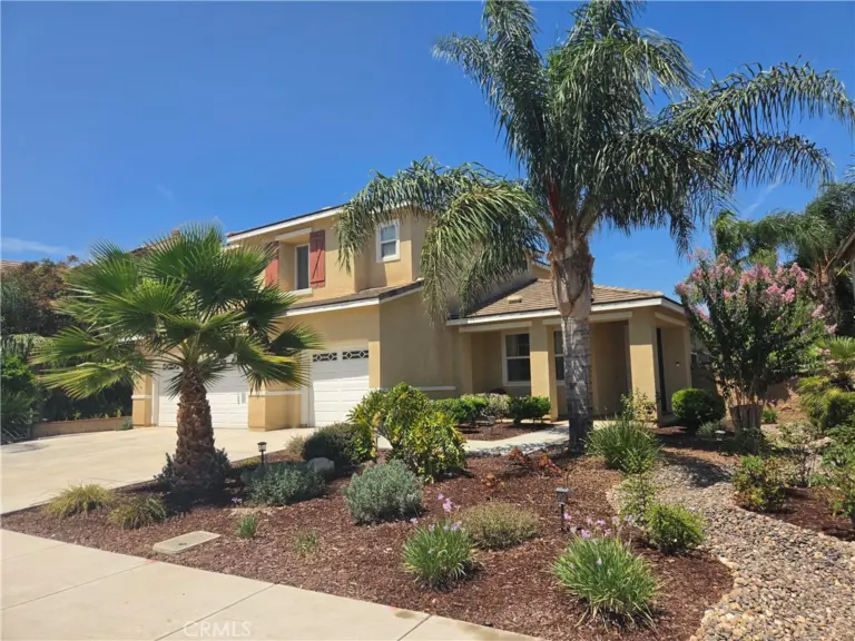 13346 Wagon Creek Way, Eastvale