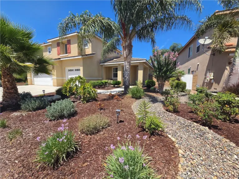 13346 Wagon Creek Way, Eastvale
