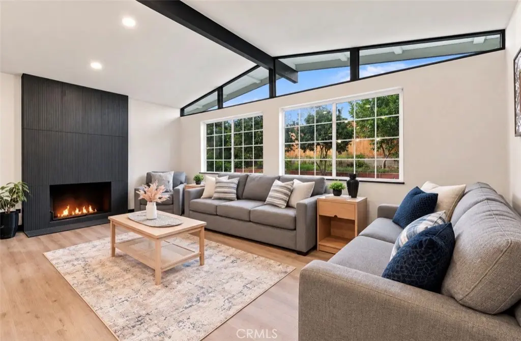 1339 W 11th, Upland