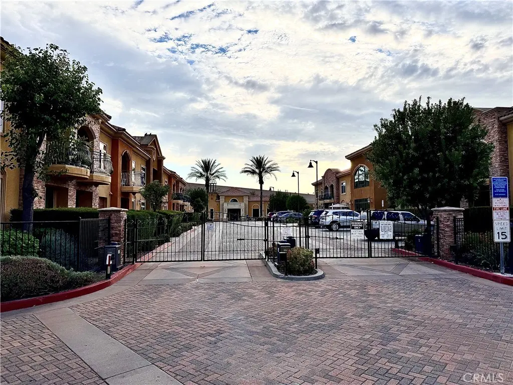13798 Roswell #A258, Chino