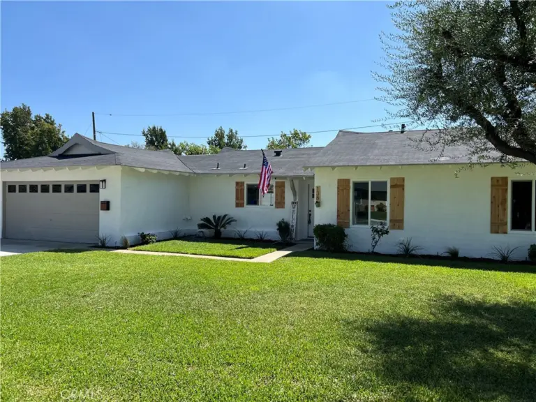 138 Elizabeth Lane, Upland
