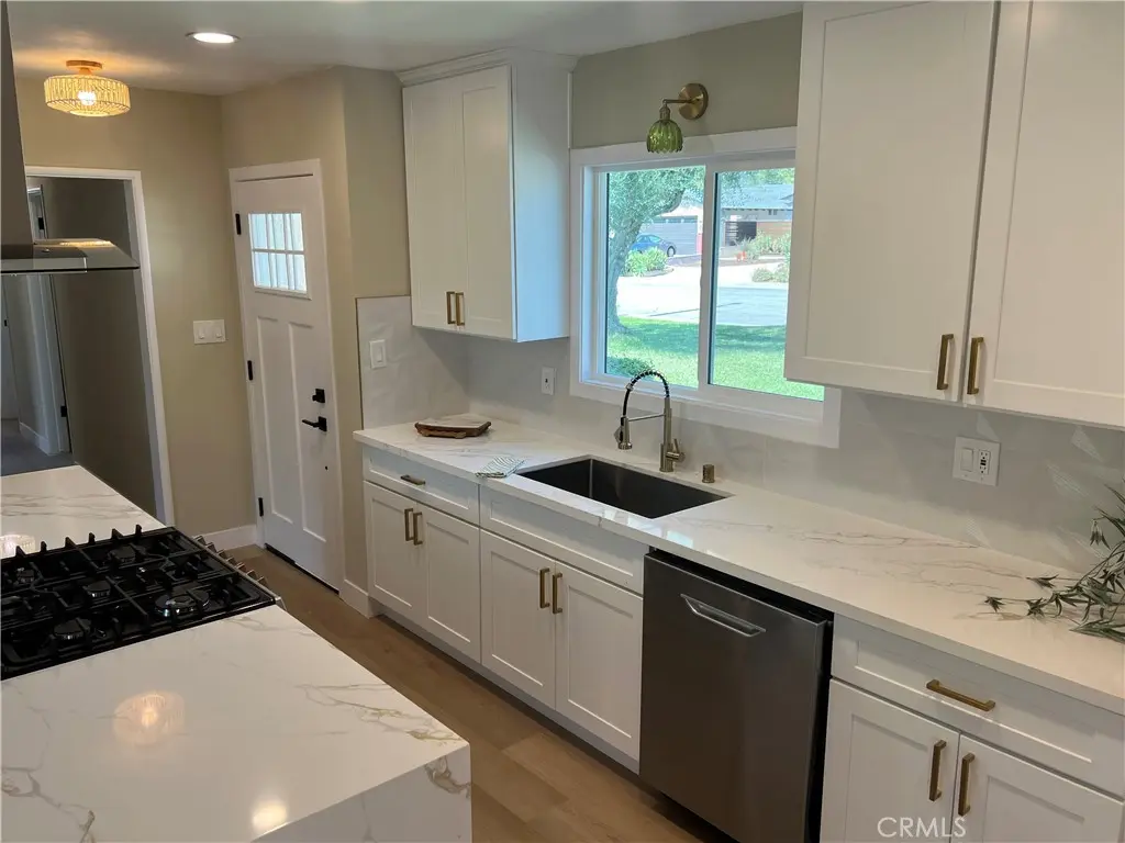 138 Elizabeth Lane, Upland