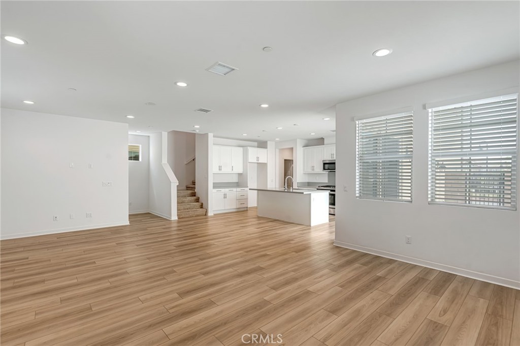13832 Gazania Lane, Fontana