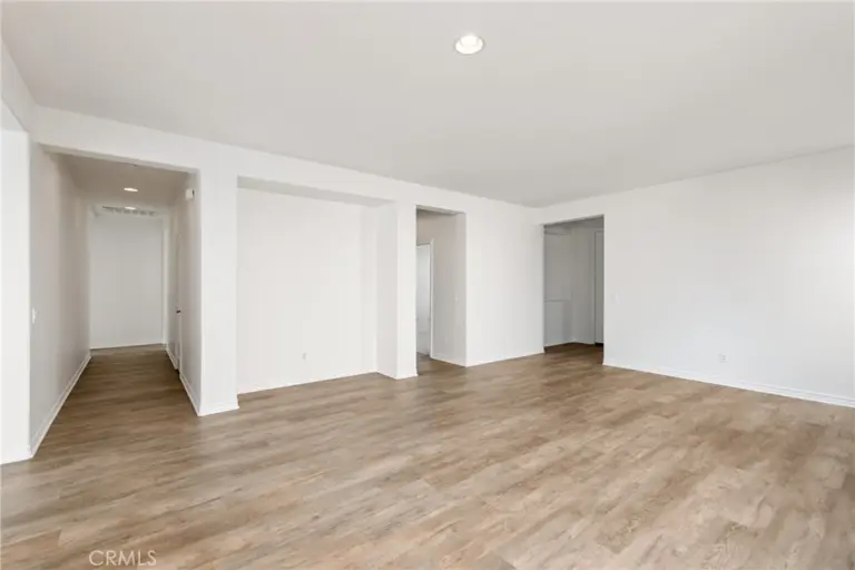 14351 Pointer Loop, Eastvale