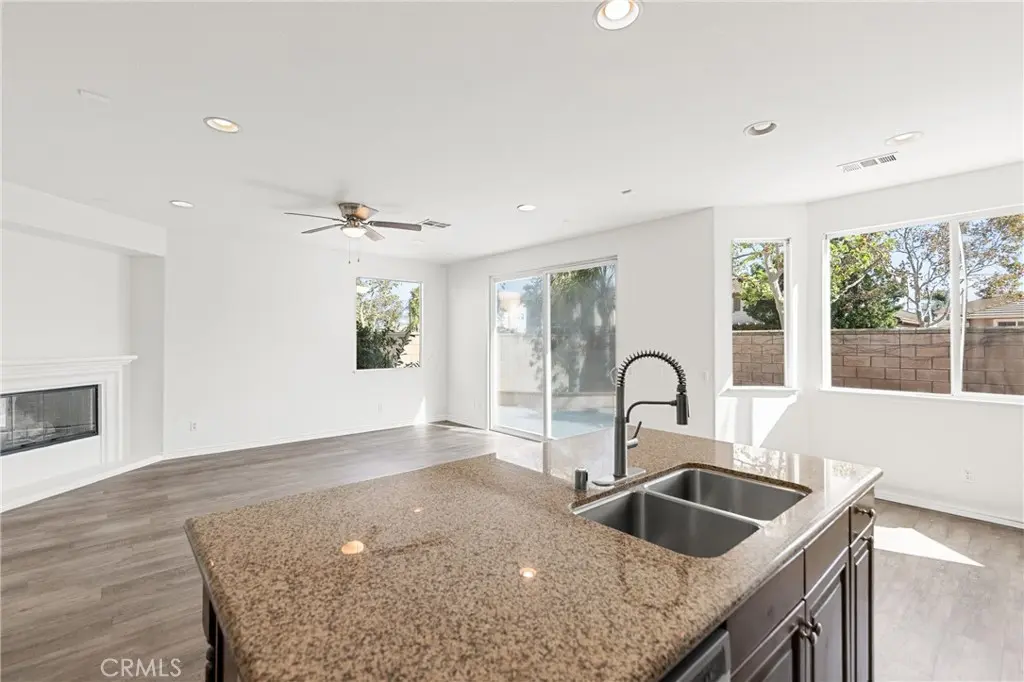 14351 Pointer Loop, Eastvale